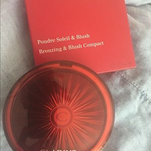 Clarins Bronzing and Blush Compact